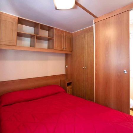 Mobilehomes In Pieve Vecchia - Norditalienische Seen 22044 马内尔巴 外观 照片